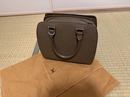 ルイヴィトン エピ ポンヌフ M52052 バッグ【中古】