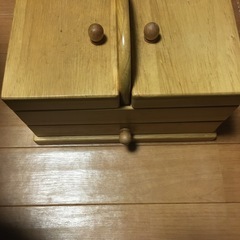 値下げしましす📦木製裁縫箱の画像