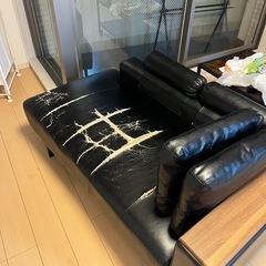 2人掛けレザーソファー