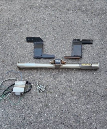 30後期アルファードモデリスタ用ステンレスヒッチメンバー