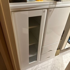 収納棚の画像