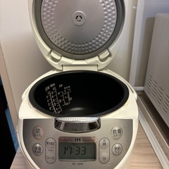 炊飯器五合炊きの画像