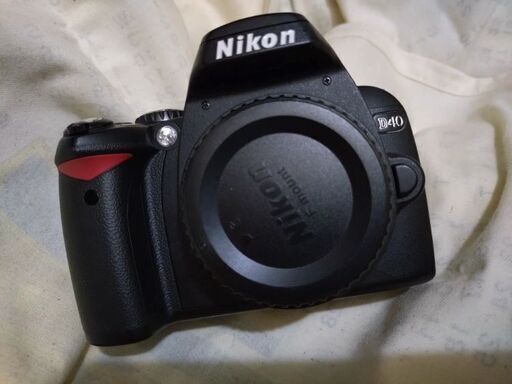 良品　nikon d40　➕バッテリー　➕充電器