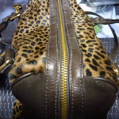 POPCORNハラコボストンショルダー（イタリア製）未使用品の画像