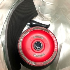 膝保護マット付き  腹筋ローラー マット付き アシスト機能搭載 腹筋強化マシン ダブルホイール 腹筋 ホイール アブホイール トレーニング ダイエット 器具 筋トレ ボディビル 静か 静音 マシン エクササイズ 女性 おすすめ アシスト機能 コンパクト 腹筋 男性 お腹周り シェイプアップ 筋トレグッズ 健康器具 背筋 初心者 トレーニング器具 トレーニングマシン 二の腕 痩せ 引き締め 家トレーニング 体幹 全身トレーニング シックスパック アシスト 筋トレ ローラー タイヤ リバウンド アブローラー の画像