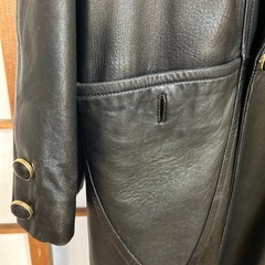 レディースレザーコートの画像