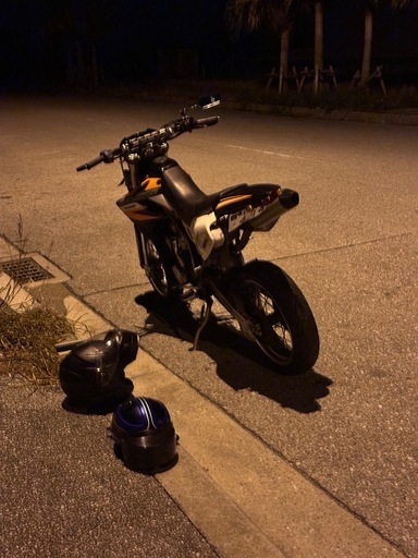 Dトラッカー250