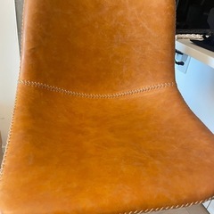 カウンターチェアーの画像