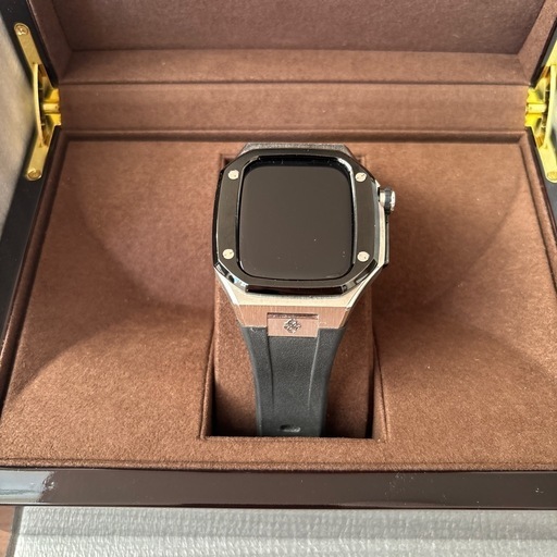 ゴールデンコンセプト　Apple Watch付き