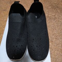 柔らかくスニーカーの画像