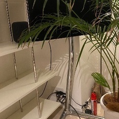 液晶デジタルテレビ　スチールスタンド付き
