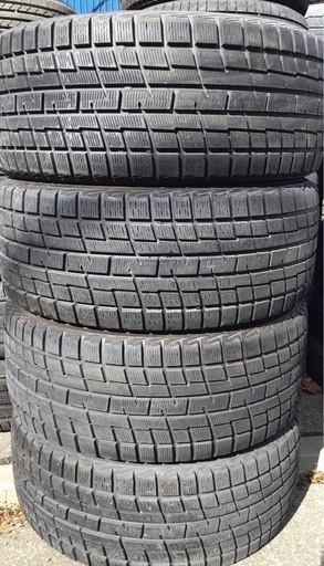 バリ溝 245/40R20 ヨコハマ スタッドレスタイヤ 4本セット