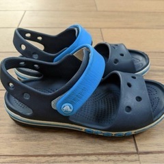 クロックス　サンダル　19cmの画像