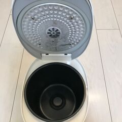 スチームファン式加湿器(YAMAZEN) 加熱式 上部給水 ホワイト KSF-L301(W)2019年製の画像