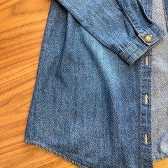 130 シャツの画像