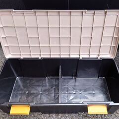 【引取者決定】アイリスオーヤマのRVボックス「RVBOX900D」×２個セットの画像