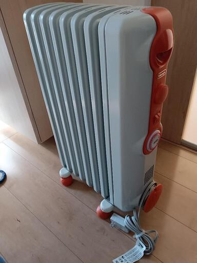 デロンギ　オイルヒーター
