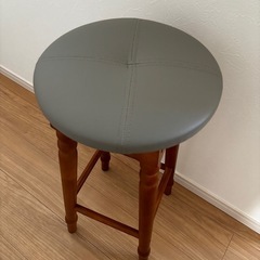 【新品未使用品】回転　スツール　ハイチェア　キッチンの画像