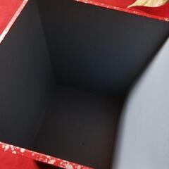 大きい！収納ケース　ブリキ　缶？　レアな正方形　レトロ　昭和　　の画像