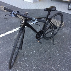 700Cクロスバイク　　ギア付き　通勤通学　スタイリッシュ　No...
