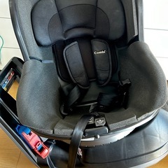 新生児🙆‍♀️👶コンビチャイルドシート回転＆リクライニング有りの画像