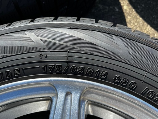 ヨコハマ　ice GUARD 7 175/65/R15