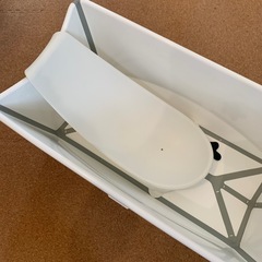 ※手渡限定※【値下しました】ストッケ　ベビーバスニューボーンサポート付の画像