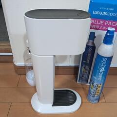 ソーダストリーム soda stream ジェネシス V2 本体 ホワイト + 炭酸ガス1本の画像