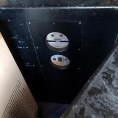 BOSEボーズ302サブウーファー2台の画像