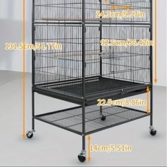 かなり大きめの鳥かごの画像