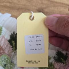 新品未使用 キッズ 刺繍花 肩紐 ブラウス 100サイズの画像