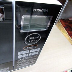 高年式 東芝 オーブンレンジ 2023年製 ER-S18 ホワイト 18L フラット庫内 角皿付き キッチン家電 電子レンジ TOSHIBA 苫小牧西店の画像