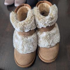 ムートンブーツ