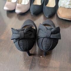 リボンパンプスの画像
