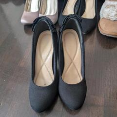 リボンパンプスの画像