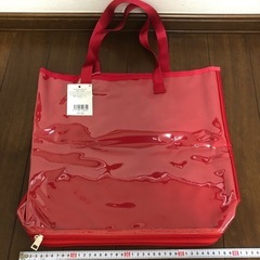 【現金受け渡し＆着払いも可能】新品　A4バッグ
