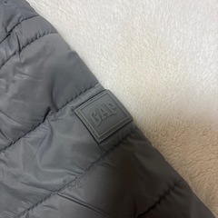 GAP グレー キルティングジャケット　95cmの画像