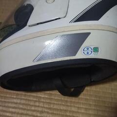 SHOEI のフルフェイスヘルメットの画像