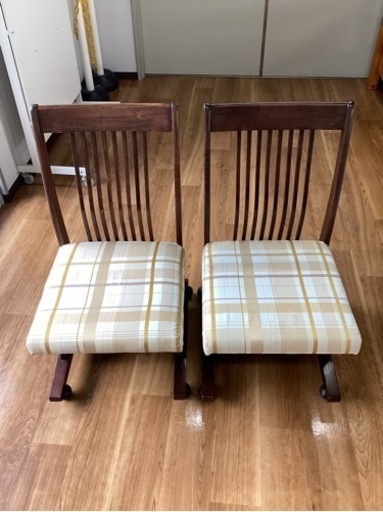キャスター付きチェア2脚セット【町田市再生家具】241852