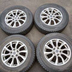 ダンロップウインターマックスSJ8+　215/70R16  ホイ...