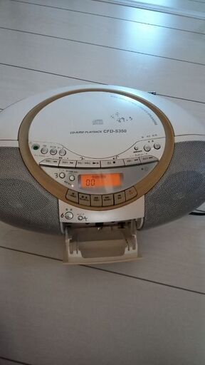 CD プレーヤー
