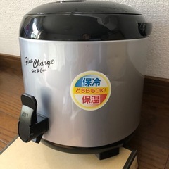容量5.5L   保冷保温　水筒/タンク