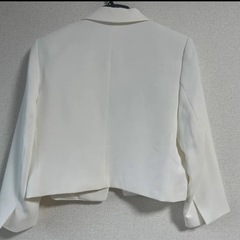 【新品・未使用】ホワイトジャケットの画像
