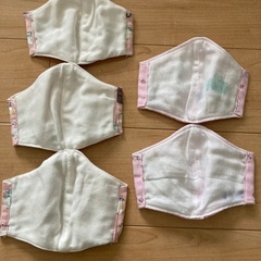 手作りマスク（2〜4歳用）5枚セットの画像