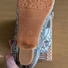 売約済！D352　ガールズ ドレスシューズ ウェディング パーティー ヒール メリージェーン プリンセスの画像