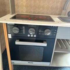 Miele キッチン　おままごとの画像