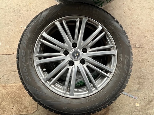 【お問い合わせ停止中】スタッドレスタイヤ215/60R17 アルミホイール付き4本セット(C-HRに使用)