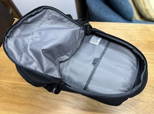THE NORTH FACE バックパック ブラック VAULT ノースフェイス ヴォルト リュック 黒 NF0AVY2 27L 札幌