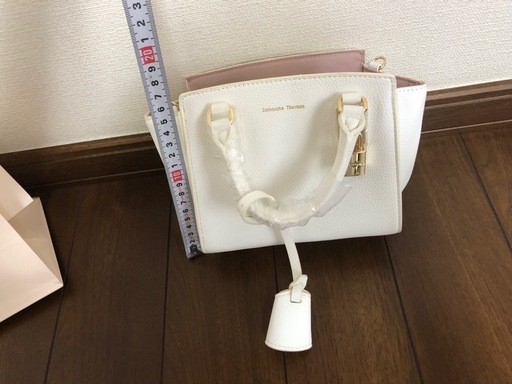【現金受け渡しも可能】Samantha Thavasa 【新品】ホワイト　オシャレです