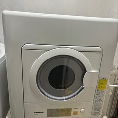 【12月14日か15日に引き取れる方限定表示から4,000円引き！】2024年製 Panasonic 電気衣類乾燥機の画像
